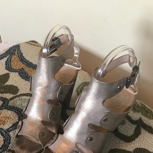 Vince Camuto gladiator sandals